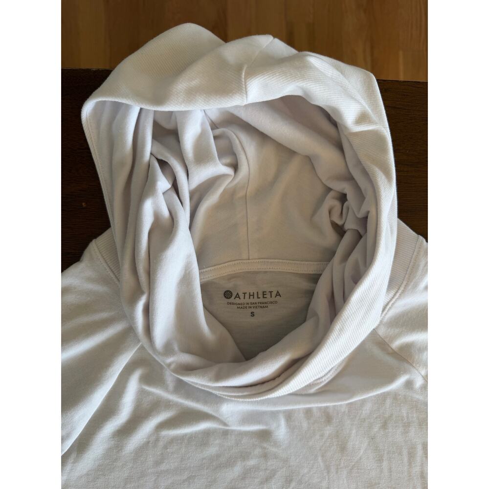 Athleta Pullover - Picture 3 of 4
